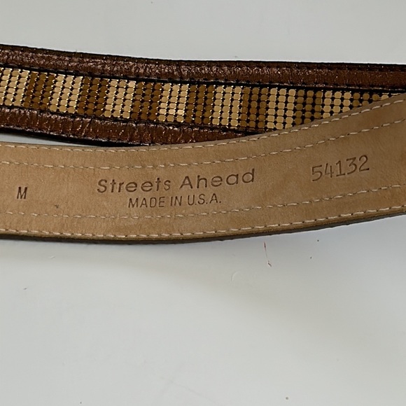 STREETS  AHEAD  BELT MADE IN U.S.A.   54132  LIKE NEW. SIZE. M - Picture 6 of 10